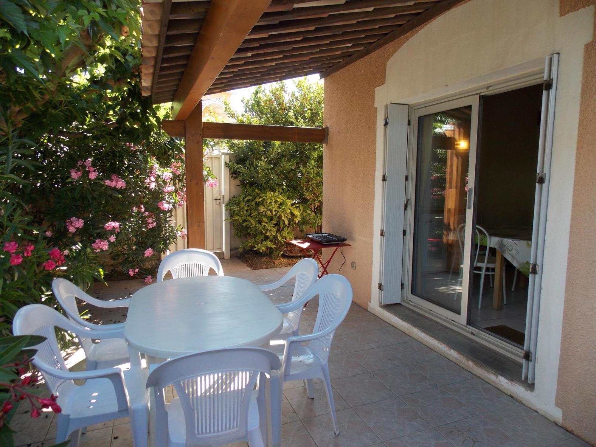 Les Amandines Βίλα Agde Εξωτερικό φωτογραφία