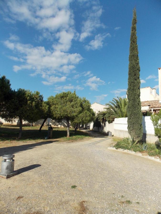 Les Amandines Βίλα Agde Εξωτερικό φωτογραφία